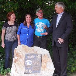 Members of the Griggs family and Mayor Don Anderson (r) at dedication ceremony, July 22 2016